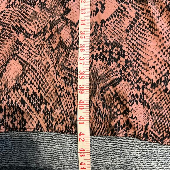 The Vanity Room NEW V Neck Hanky Hem Dress in Python Print Size Medium - Picture 11 of 11